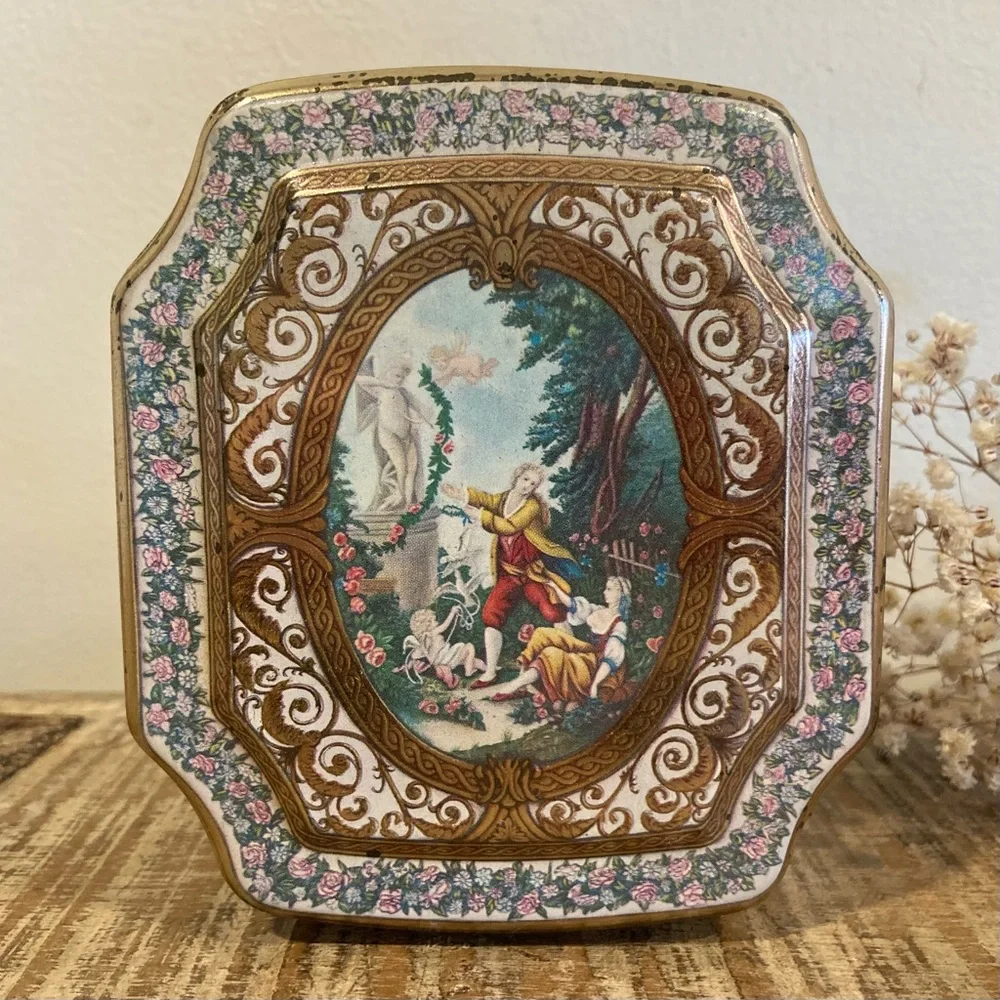 Vintage Metal Tin Meister Brazil Trinket Box